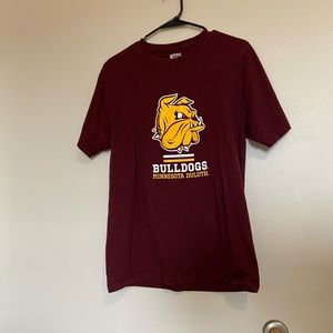 UMD Bulldogs tshirt